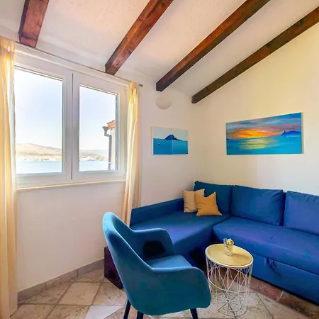 Apartment Tatjana Donji Okrug (Ciovo)