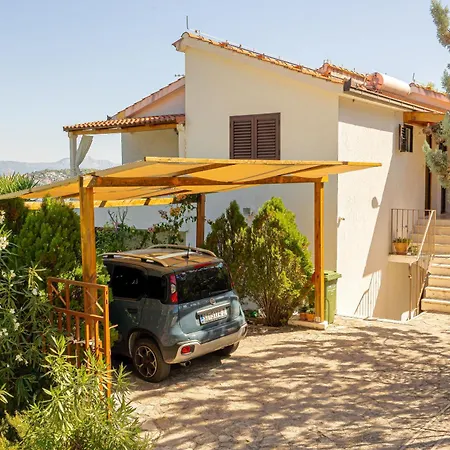 Tatjana Apartment Donji Okrug (Ciovo)