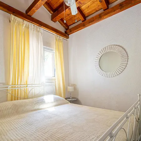 Tatjana Apartment Donji Okrug (Ciovo)