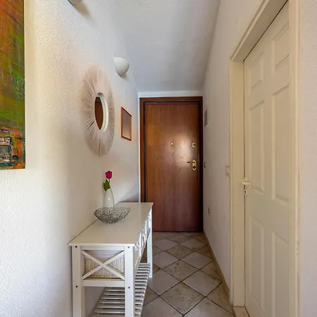 Apartment Tatjana Donji Okrug (Ciovo)